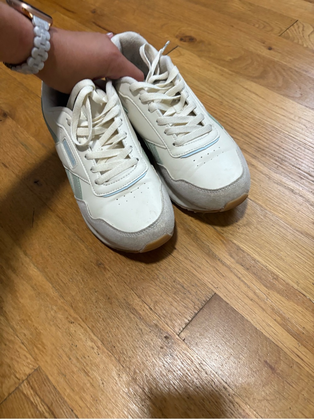 reebok suede white and light green retro sneakers womens - Picture 3 of 9